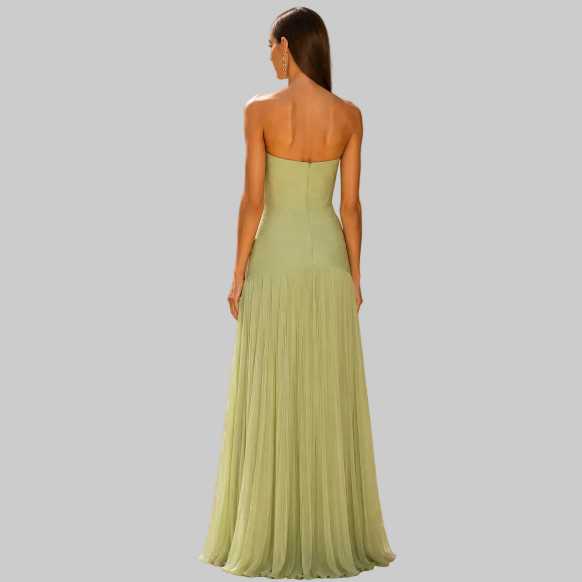 Vestido con diseño de hombros descubiertos