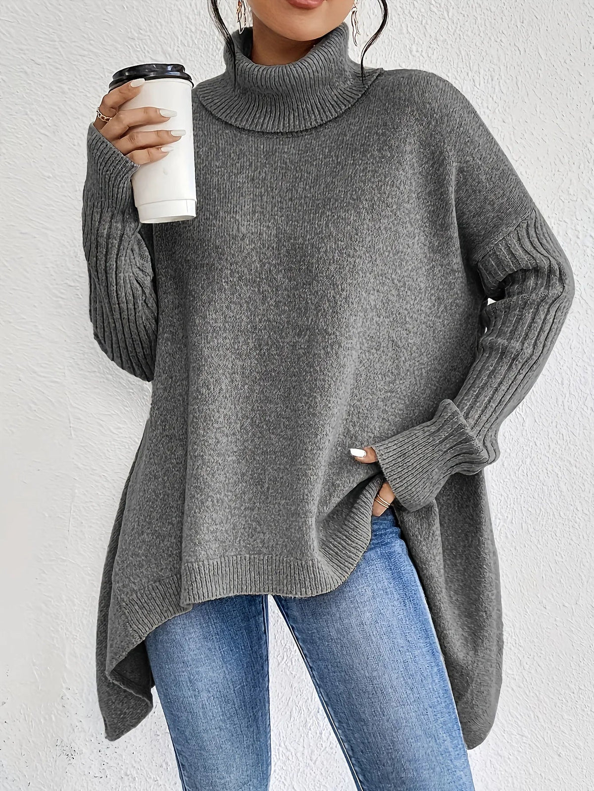 Paloma | Suéter Oversize de Cachemira con Cuello Alto