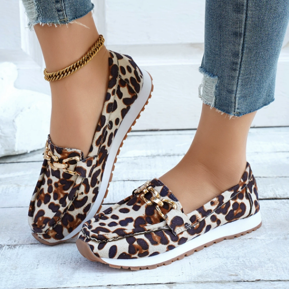 Everly - Mocasines con estampado de leopardo