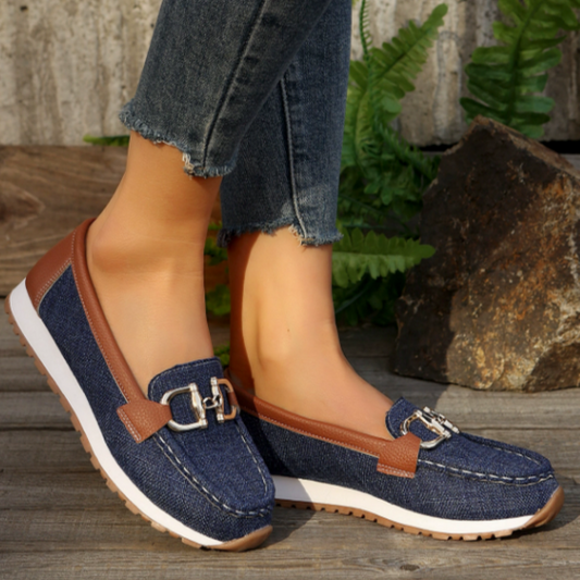 Esme - Mocasines planos con hebilla