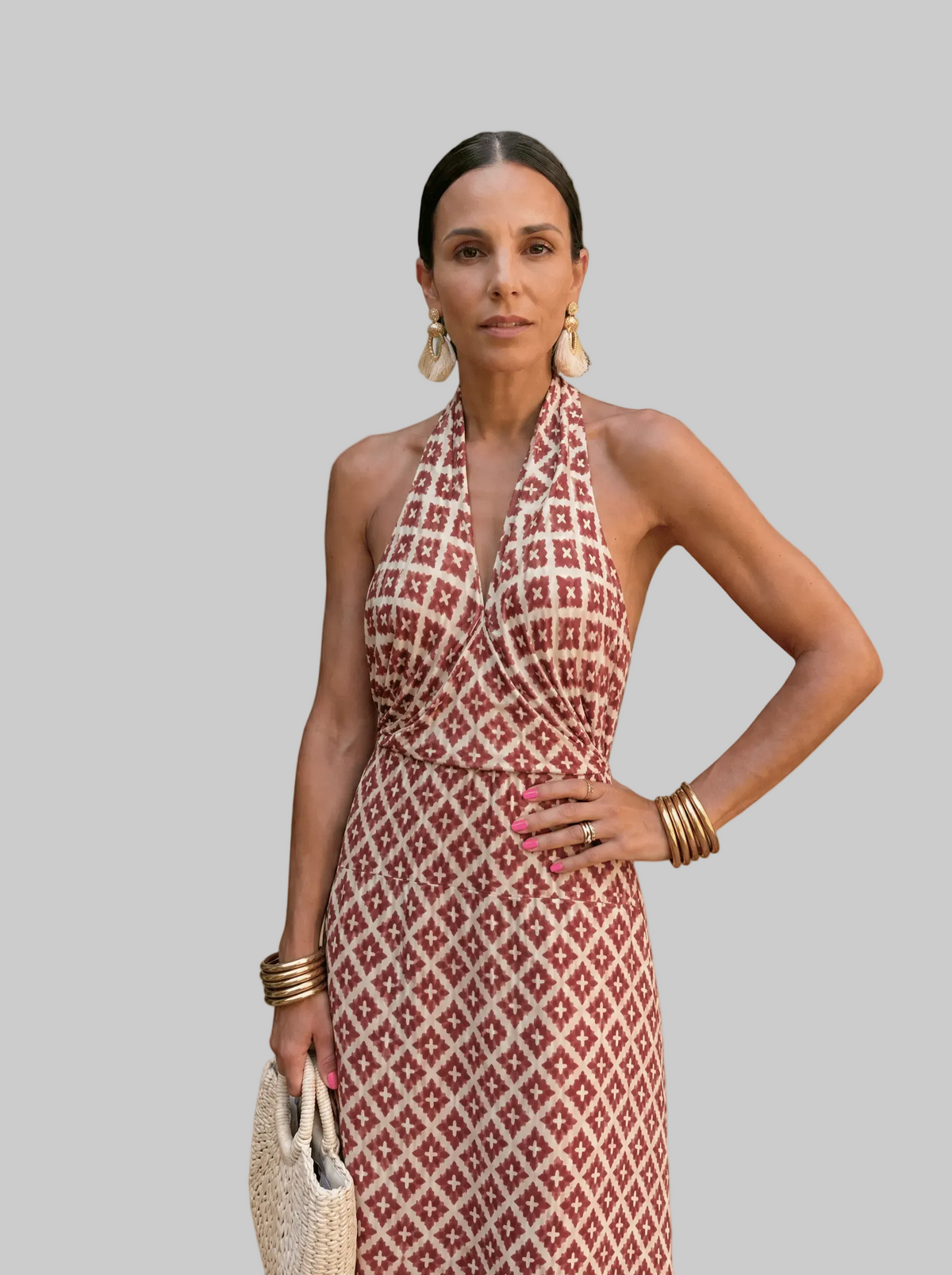 Vestido Elegante con Diseño de Hombros Descubiertos
